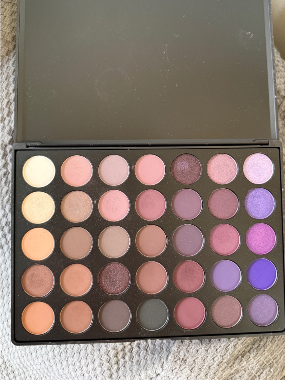 Morphe 28 Pan Eyeshadow Palette - Cool Tone Pinks and Purples